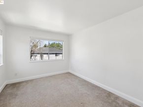 204 Pebblecreek Ct, Martinez CA 94553