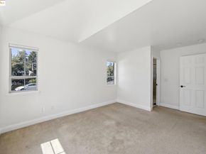 204 Pebblecreek Ct, Martinez CA 94553