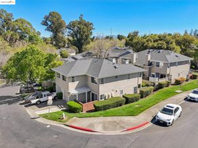 204 Pebblecreek Ct, Martinez CA 94553
