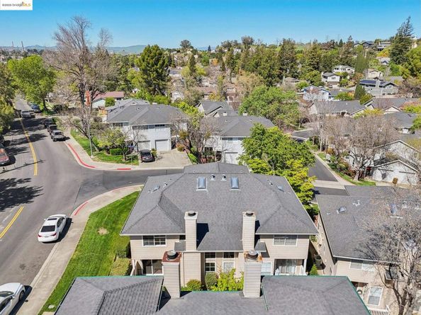 204 Pebblecreek Ct, Martinez CA 94553
