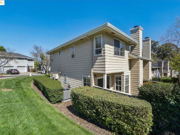 204 Pebblecreek Ct, Martinez CA 94553