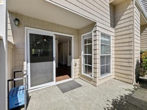 204 Pebblecreek Ct, Martinez CA 94553