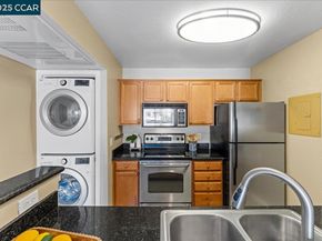 120 Reflections Dr 23, San Ramon CA 94583
