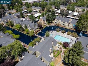 120 Reflections Dr 23, San Ramon CA 94583