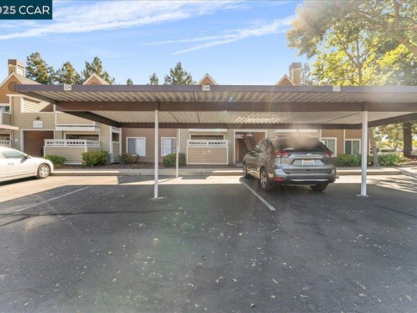 120 Reflections Dr 23, San Ramon CA 94583