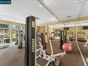 120 Reflections Dr 23, San Ramon CA 94583
