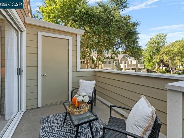 120 Reflections Dr 23, San Ramon CA 94583