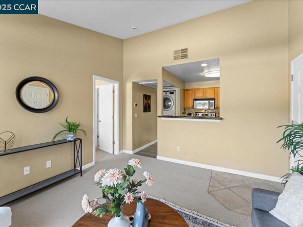 120 Reflections Dr 23, San Ramon CA 94583