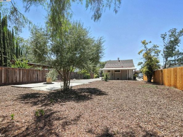 772 Mcleod St, Livermore CA 94550