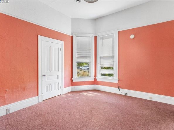 2230 23Rd Ave, Oakland CA 94606