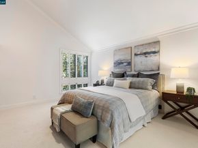 25 Watchwood Ct, Orinda CA 94563
