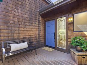 25 Watchwood Ct, Orinda CA 94563