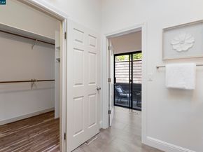 25 Watchwood Ct, Orinda CA 94563
