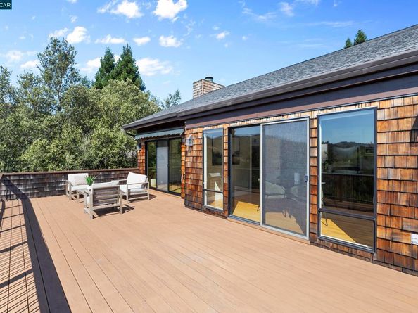 25 Watchwood Ct, Orinda CA 94563