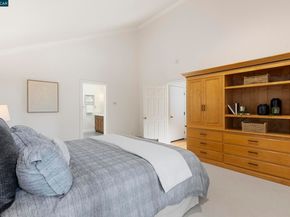 25 Watchwood Ct, Orinda CA 94563