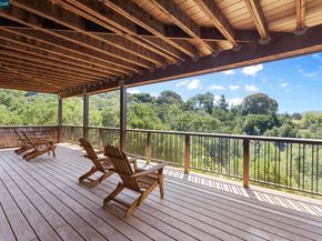 25 Watchwood Ct, Orinda CA 94563