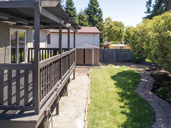 16111 Berkshire Dr, San Leandro CA 94578