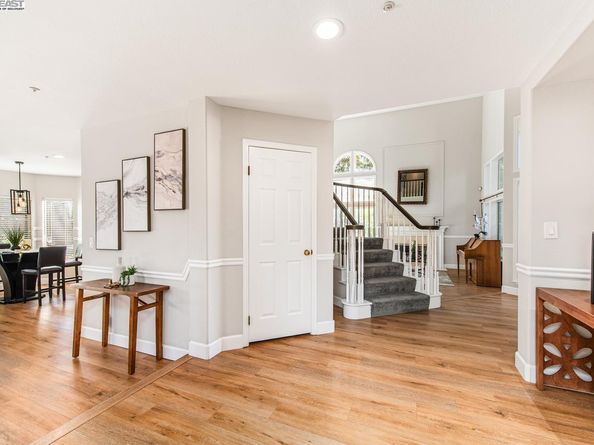 635 Zermatt St, Livermore CA 94551