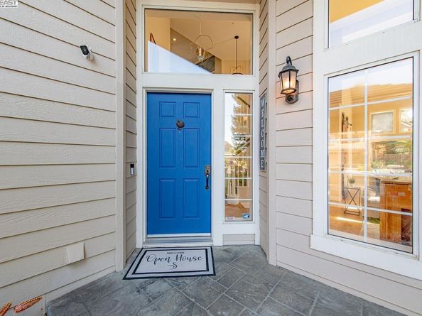 635 Zermatt St, Livermore CA 94551