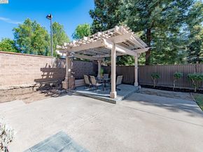 635 Zermatt St, Livermore CA 94551
