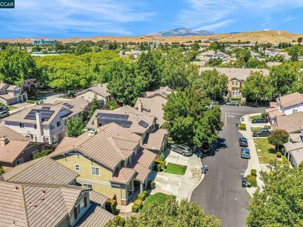 4684 Pheasant Ct, Dublin CA 94568