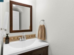 4684 Pheasant Ct, Dublin CA 94568
