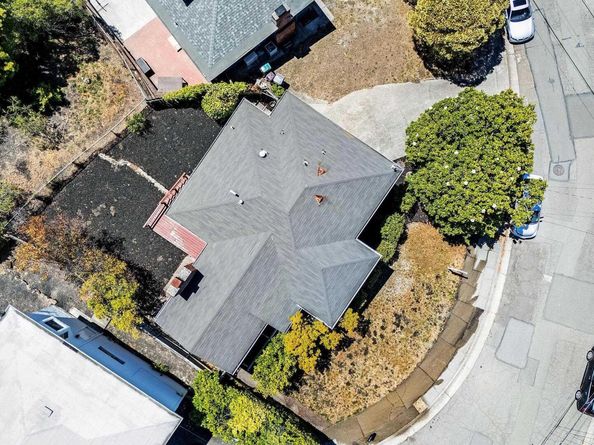 5040 Pierpoint Ave, Oakland CA 94602