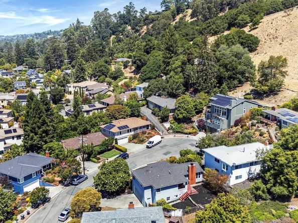 5040 Pierpoint Ave, Oakland CA 94602