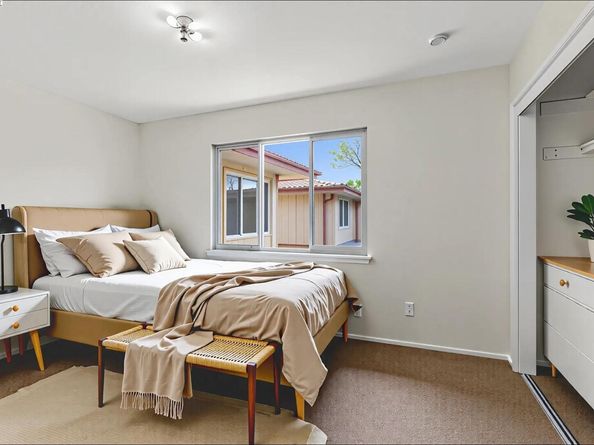1573 Marina Ct A, San Mateo CA 94403