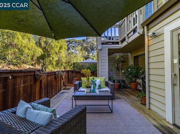 325 Beacon Ridge Ln, Walnut Creek CA 94597