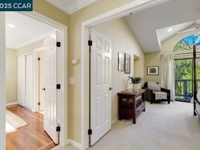 325 Beacon Ridge Ln, Walnut Creek CA 94597