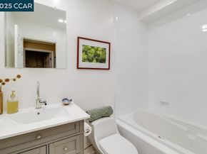 325 Beacon Ridge Ln, Walnut Creek CA 94597