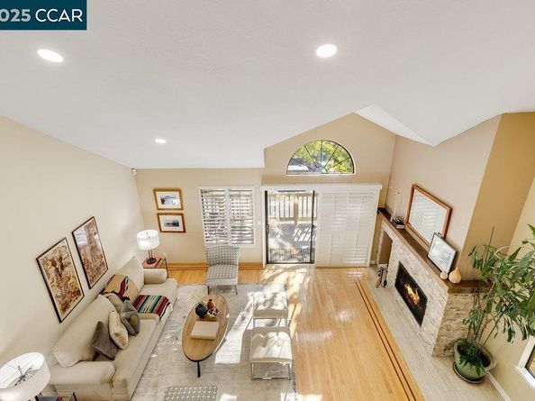 325 Beacon Ridge Ln, Walnut Creek CA 94597