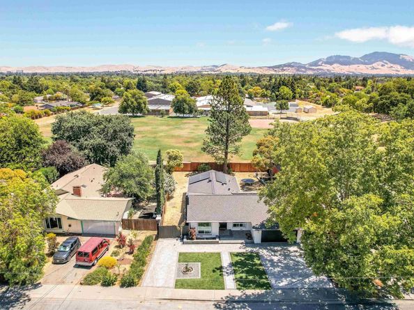 589 Maureen Ln, Pleasant Hill CA 94523