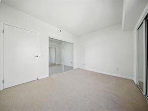 989 Webster 441, Oakland CA 94607
