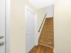 733 14th Street, West Babylon NY 11704