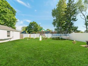 733 14th Street, West Babylon NY 11704