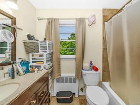 733 14th Street, West Babylon NY 11704