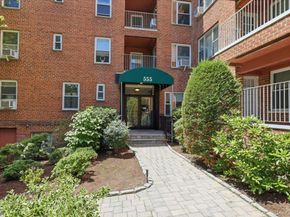 555 Broadway 1A, Hastings-on-Hudson NY 10706