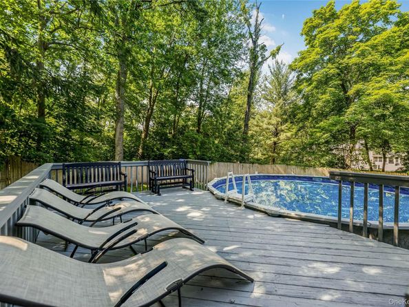 1019 Fox Meadow Road, Yorktown Heights NY 10598