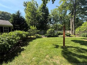 1 Honey Lane, Miller Place NY 11764