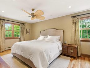 17 Holden Lane, Bayville NY 11709