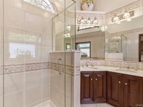 17 Holden Lane, Bayville NY 11709