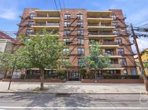 25-34 Crescent Street 2K, Astoria NY 11102