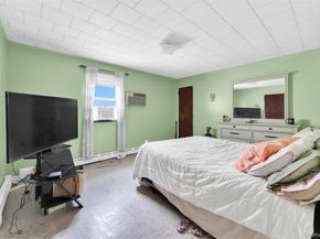 623 Hollywood Avenue, Bronx NY 10465