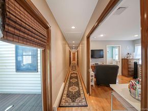 16 Lakecrest Lane, Ronkonkoma NY 11779
