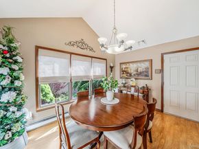 16 Lakecrest Lane, Ronkonkoma NY 11779