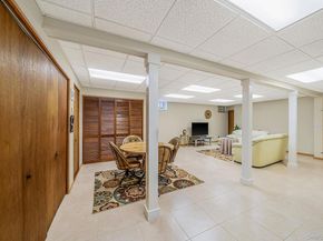 16 Lakecrest Lane, Ronkonkoma NY 11779
