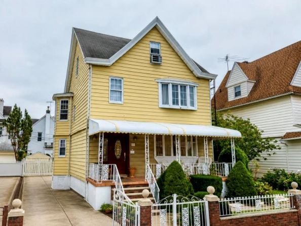 39 Bay 22nd Street, Brooklyn NY 11214