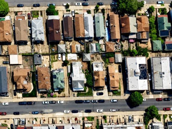39 Bay 22nd Street, Brooklyn NY 11214
